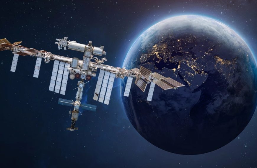 nasa crew 11 astronaut medical issue